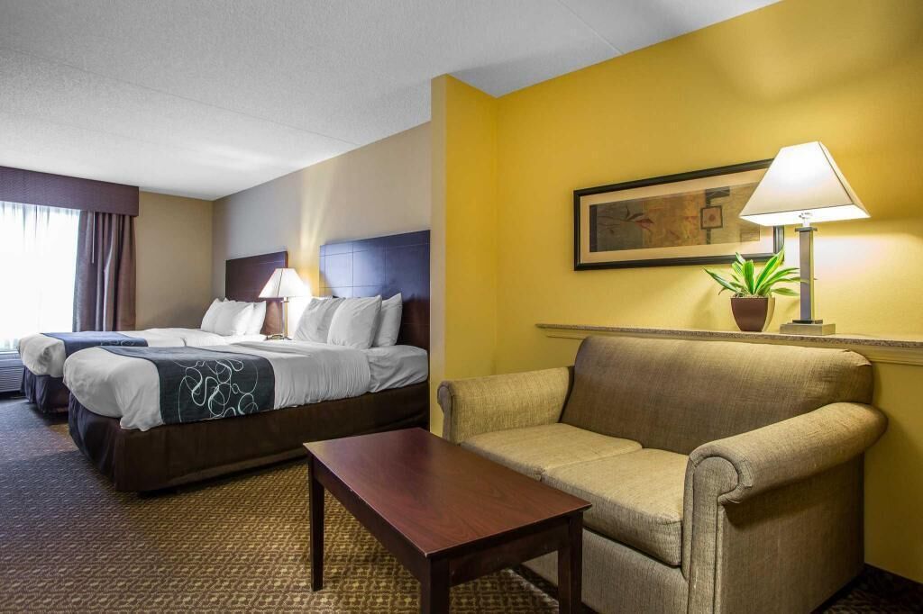In-room safe, desk, iron/ironing board, free WiFi