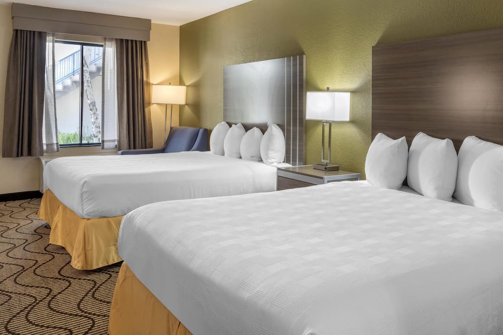 Best Western Heritage Inn