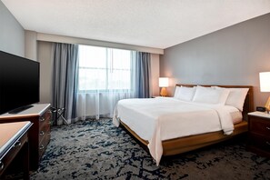 Premium bedding, in-room safe, desk, blackout curtains