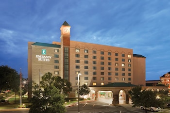 Embassy Suites by Hilton Montgomery Hotel & Conference Ctr