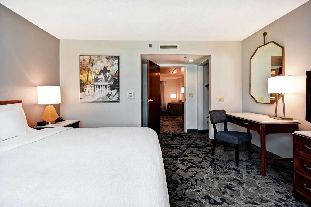 Premium bedding, in-room safe, desk, blackout drapes