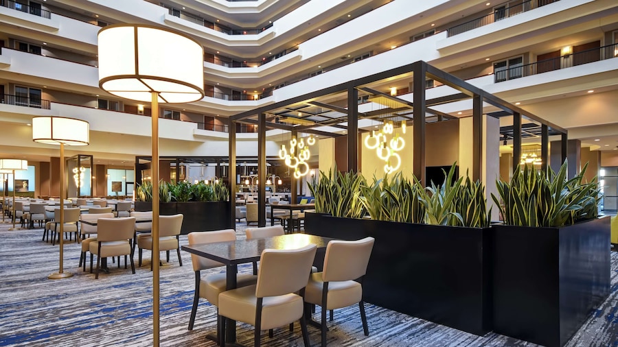Embassy Suites by Hilton Montgomery Hotel & Conference Ctr