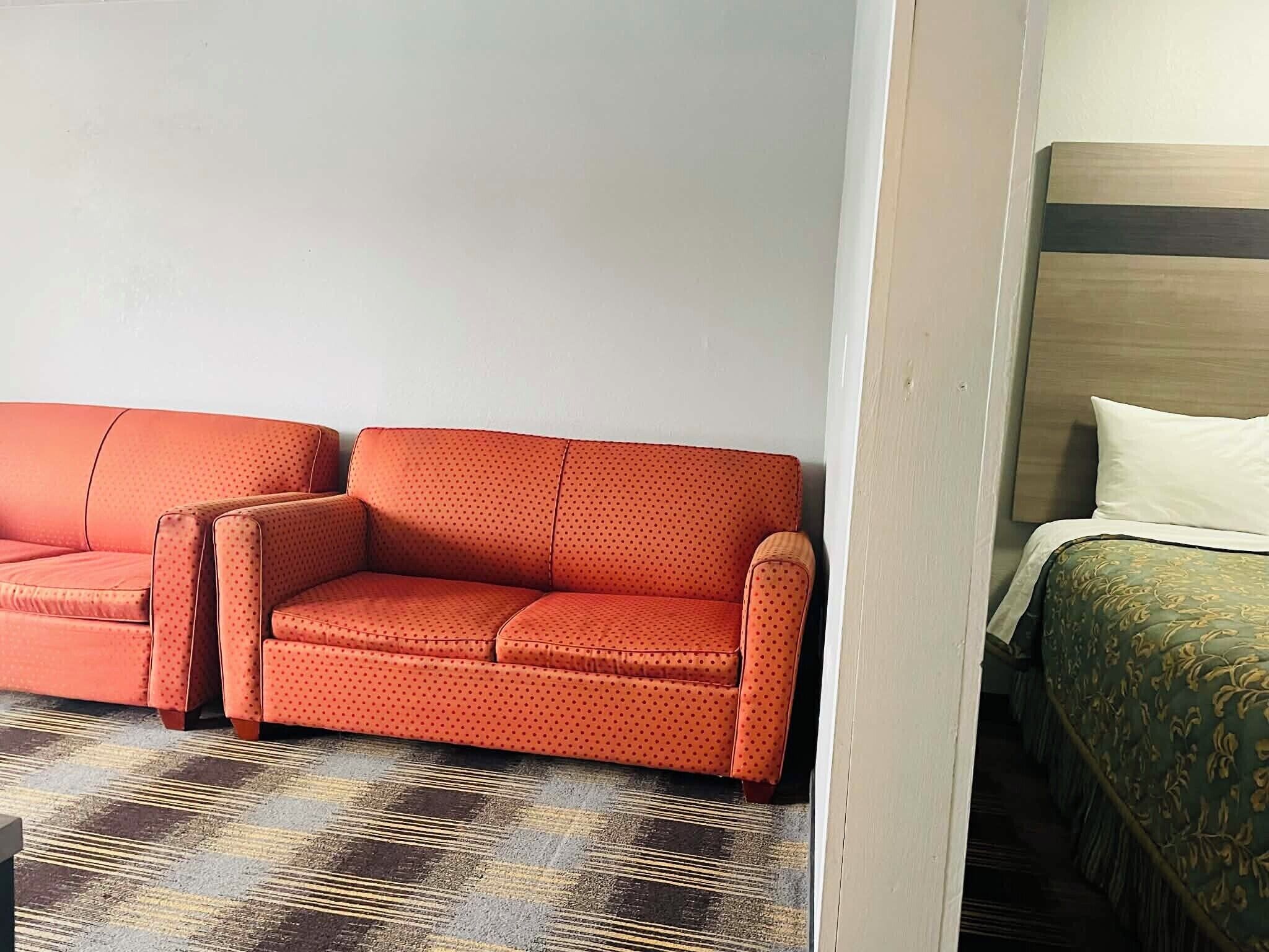 Suite, 2 Doppelbetten, Raucher, Kochnische | Individuell eingerichtet, Verdunkelungsvorhänge, Bügeleisen/Bügelbrett