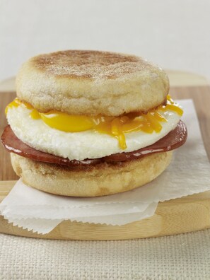 A breakfast sandwich on a wooden board. - Residence Inn By Marriott Atlanta Buckhead (Atlanta)