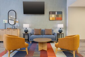 Lobby -  Lake Norman Inn and Suites (Cornelius)