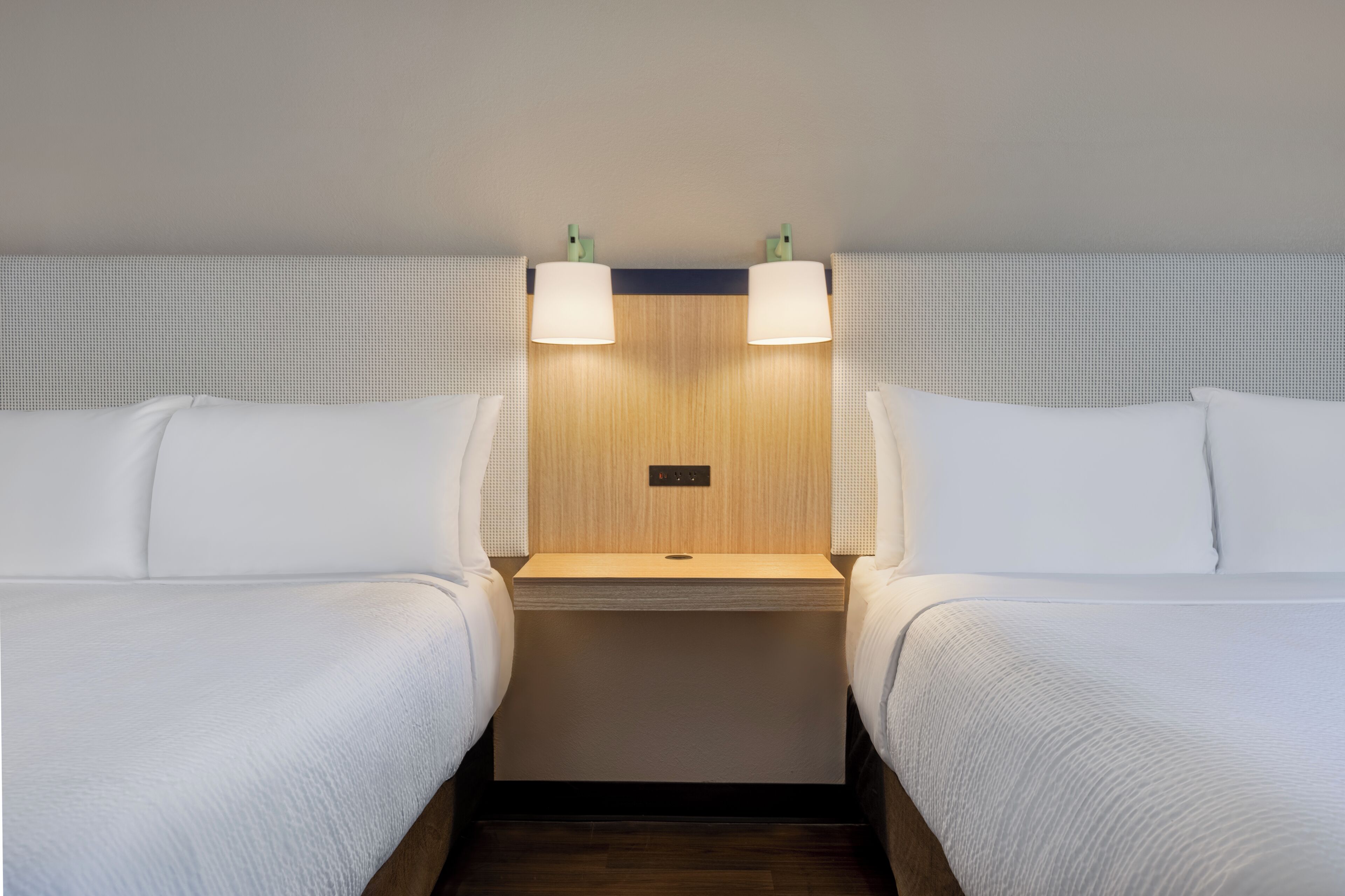 Standard Room, 2 Queen Beds, Non Smoking