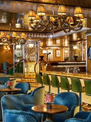 2 quầy bar/khu lounge 