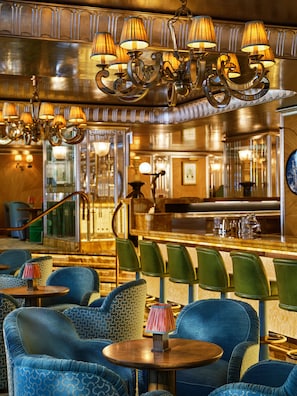 2 quầy bar/khu lounge