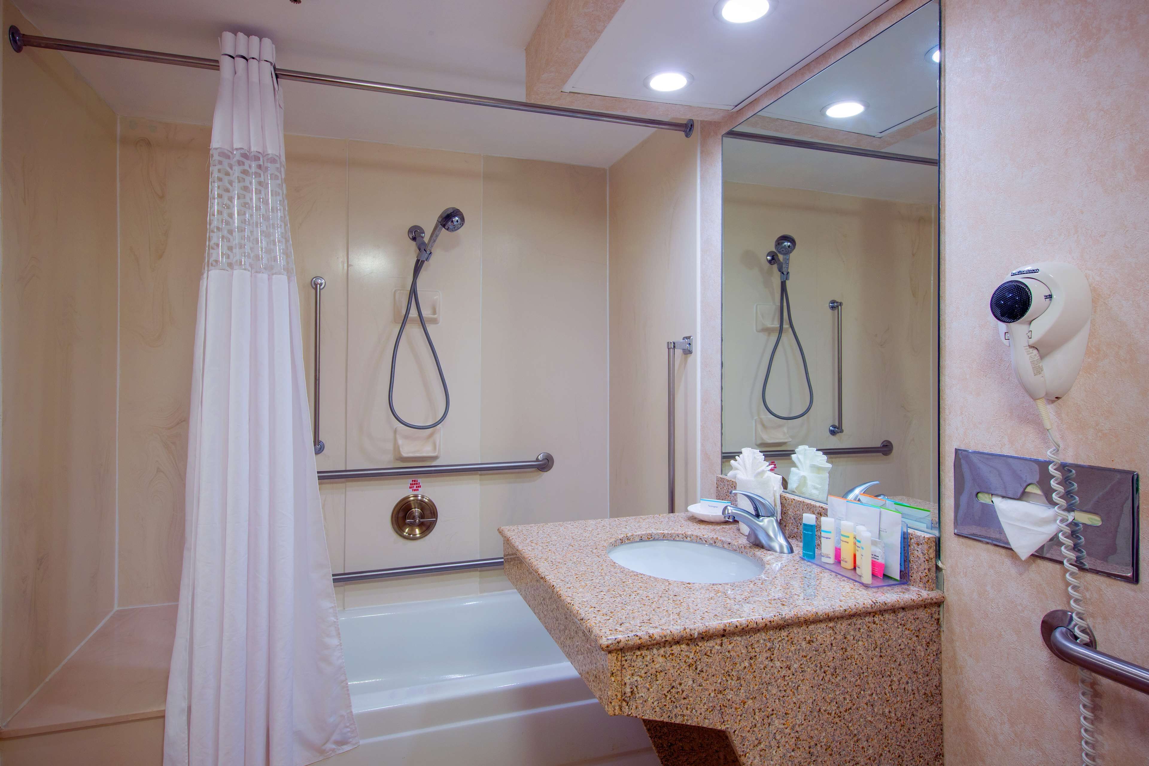 room, 1 queen bed, accessible, bathtub (mobility & hearing) | in-room safe, desk, blackout curtains, iron/ironing board