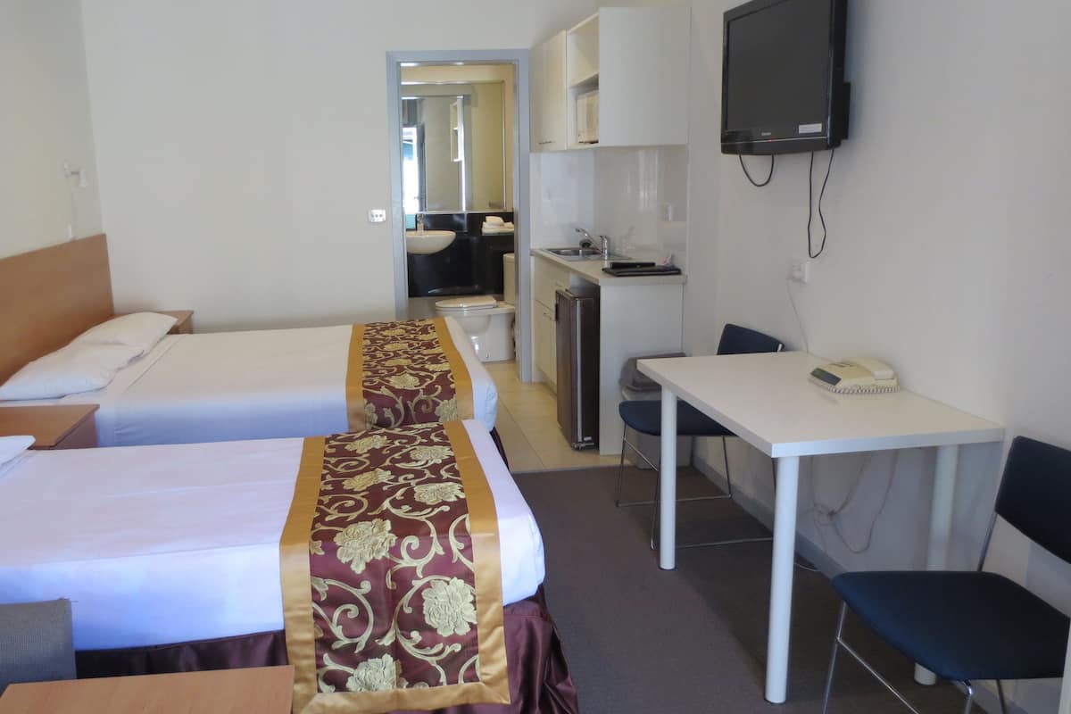 In-room safe, desk, iron/ironing board, cribs (surcharge)
