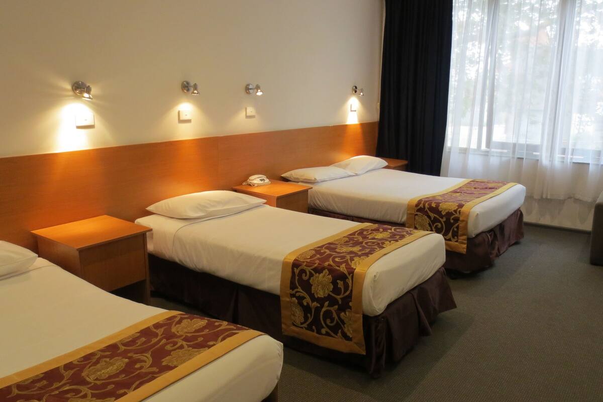 In-room safe, desk, iron/ironing board, cribs (surcharge)
