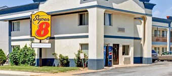 Super 8 by Wyndham Newark DE
