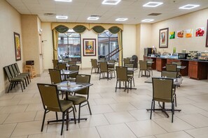 Free daily full breakfast