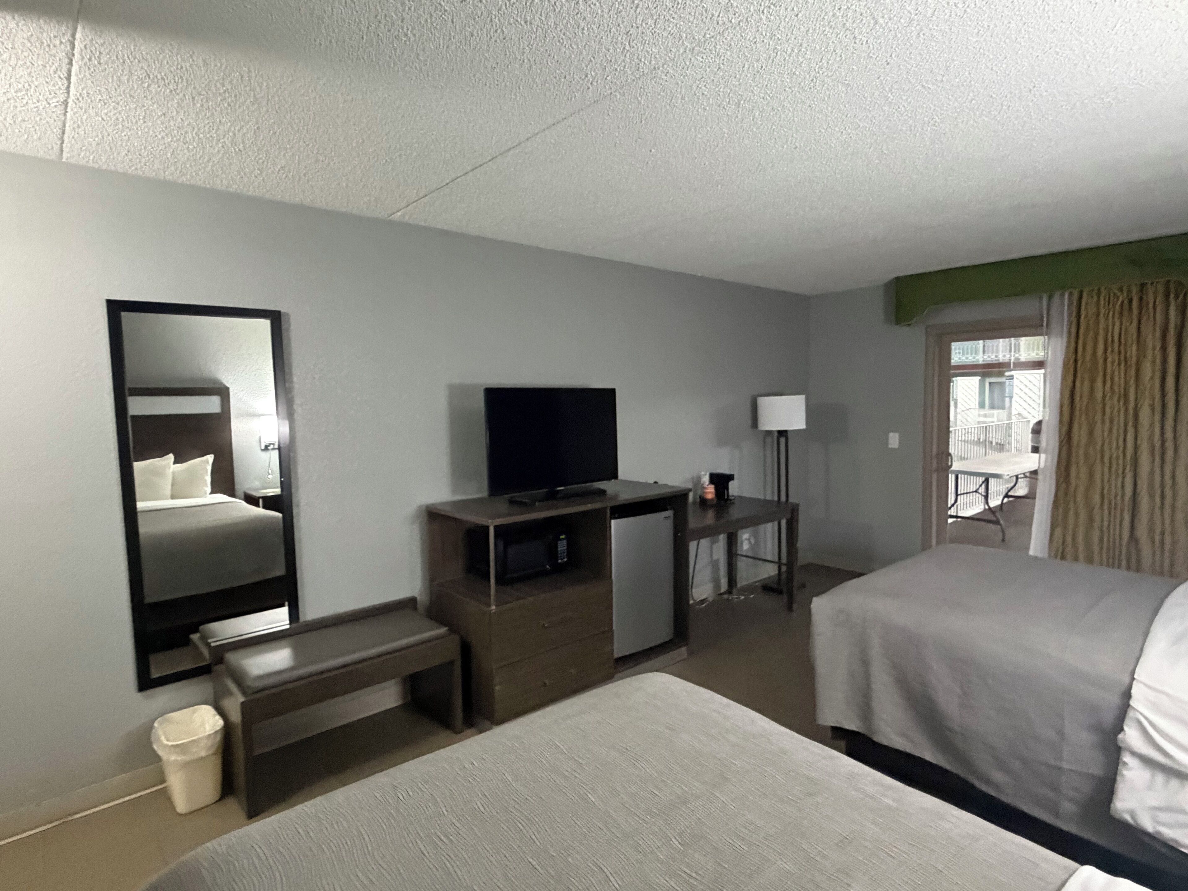 1 bedroom, premium bedding, desk, iron/ironing board