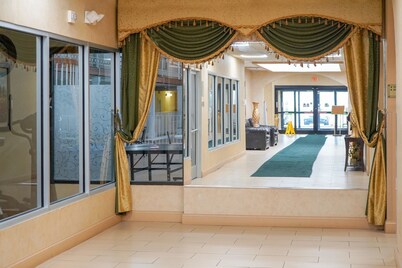 Quality Inn & Suites Coldwater near I-69
