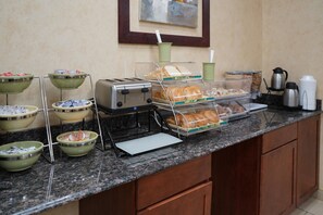 Desayuno completo incluido todos los días