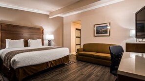 Laptop workspace, iron/ironing board, WiFi, bed sheets - Best Western Bishop Lodge (Bishop)