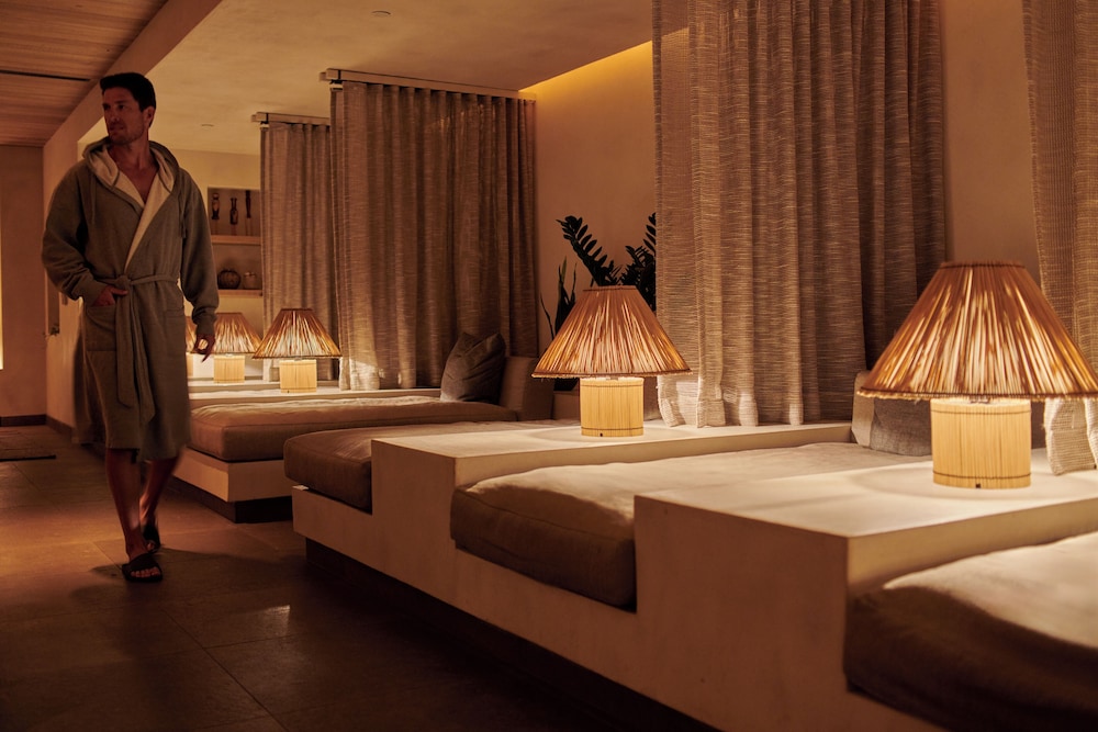 1 Hotel Hanalei Bay by null