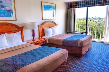 Amenities in room at North Miami Beach Gardens Inn & Suites