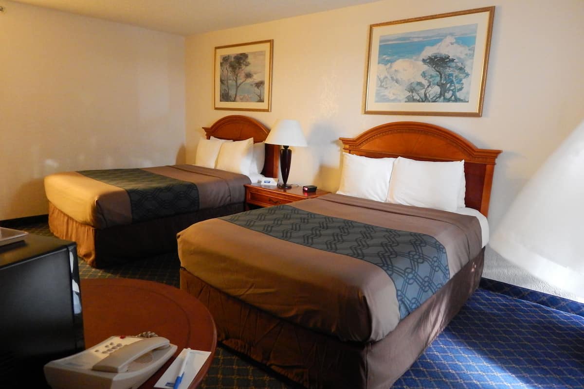 In-room safe, desk, laptop workspace, iron/ironing board