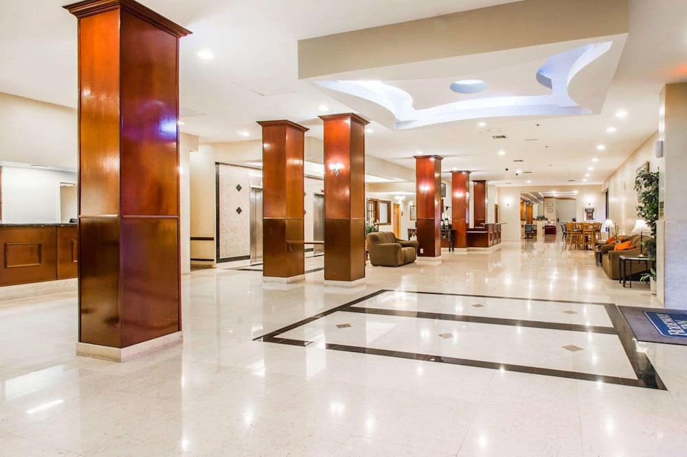 North Miami Beach Gardens Inn & Suites
