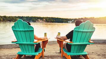 Beach nearby, water skiing, motor boating, fishing