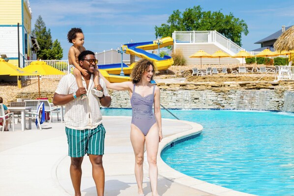 Indoor pool, 3 outdoor pools, pool umbrellas, pool loungers