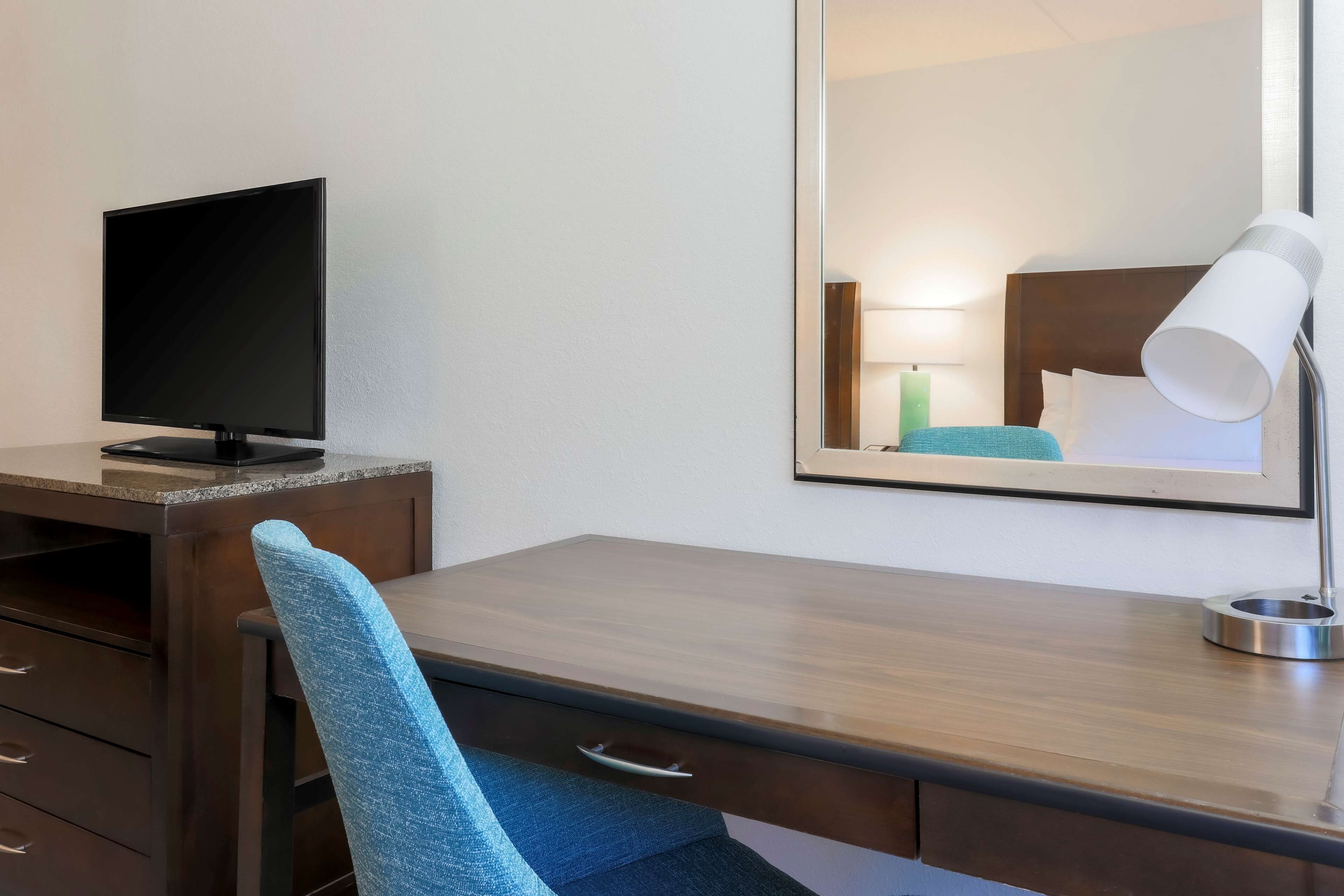 1 bedroom, premium bedding, in-room safe, desk