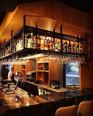 Bar (in der Unterkunft)