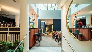 Unclassified image, 4 of 86, button - voco Vienna Prater by IHG (Vienna)