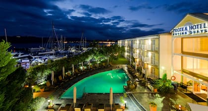 Protea Hotel by Marriott Knysna Quays