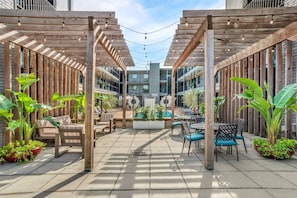 Outdoor pool, pool umbrellas