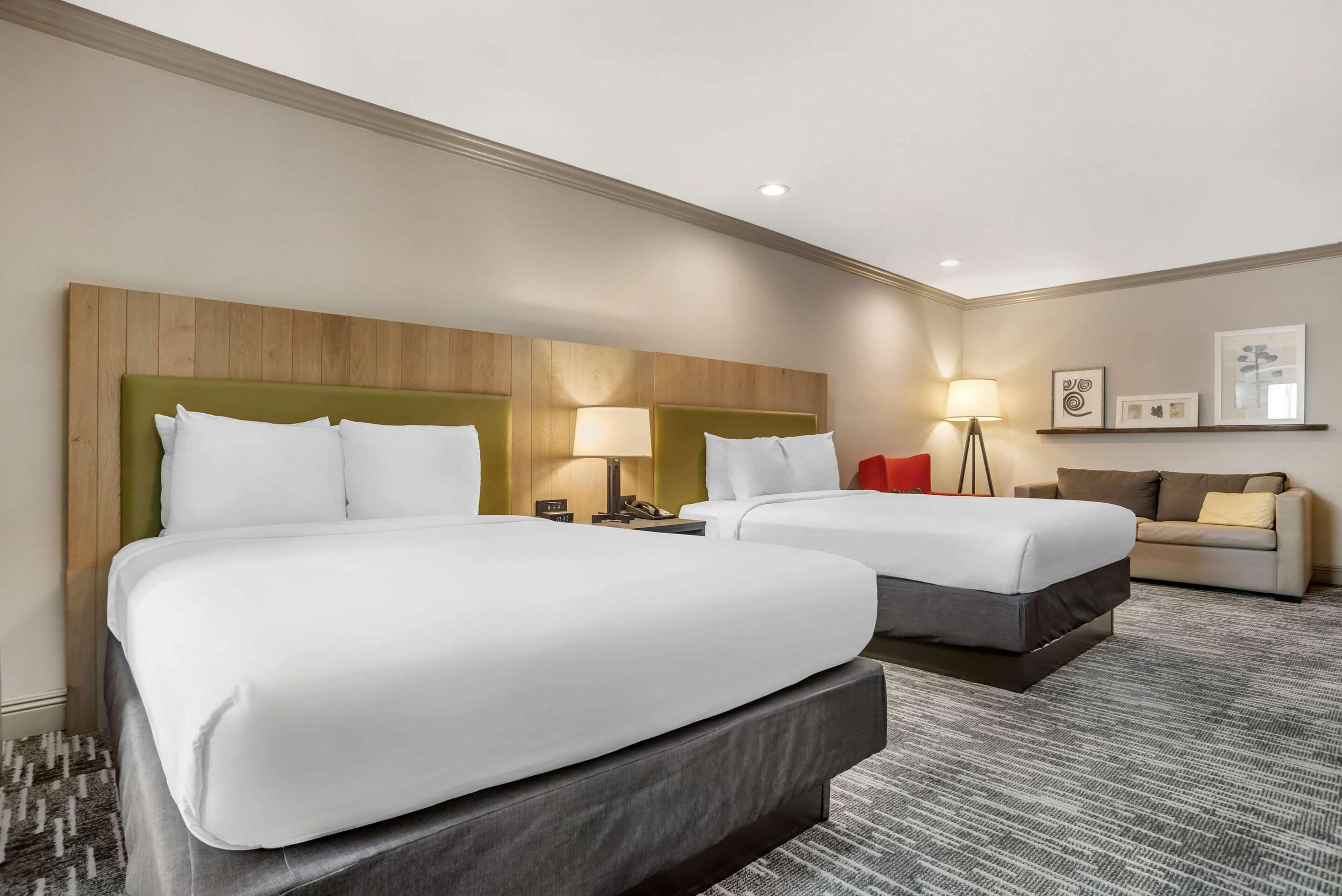 스튜디오 스위트, 침대(여러 개), 금연 | 고급 침구, 객실 내 금고, 책상, 노트북 작업 공간