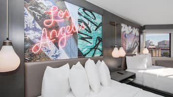 Bureau, fer et planche à repasser, Wi-Fi gratuit, draps fournis