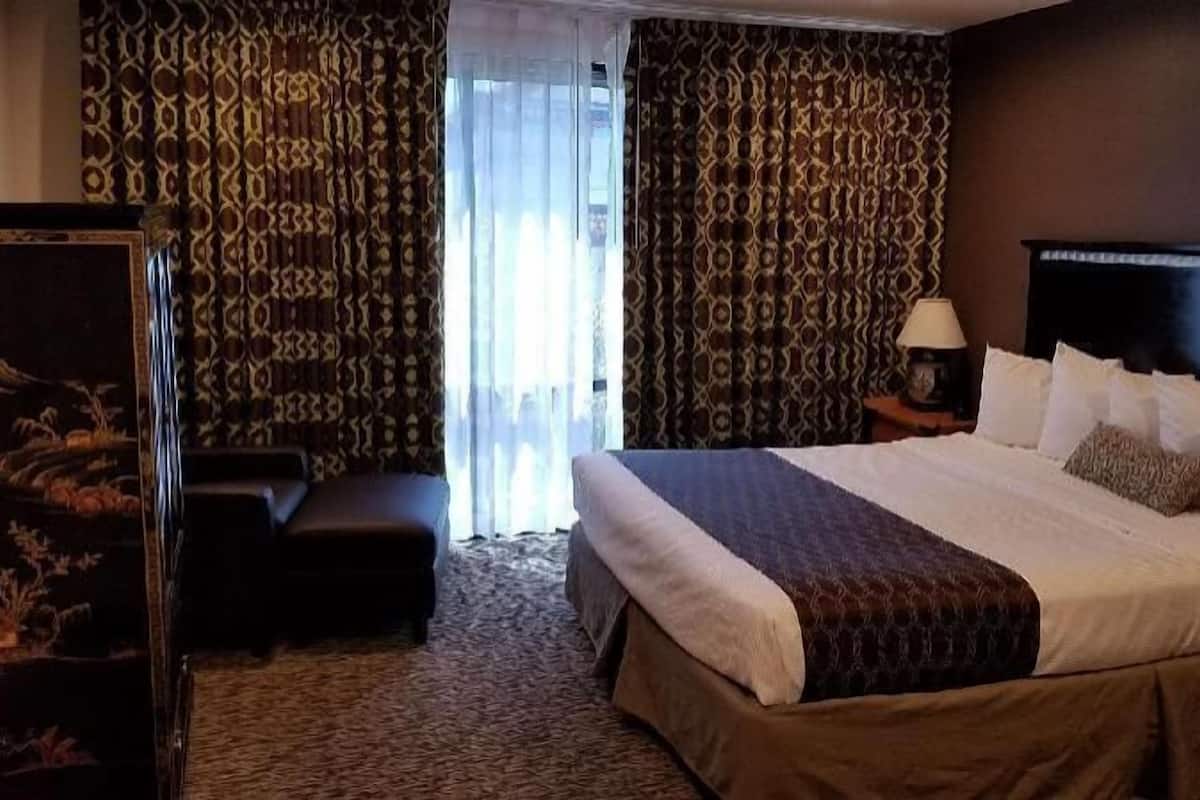 Bureau, fer et planche Ă repasser, accĂšs au Wi-Fi (inclus)