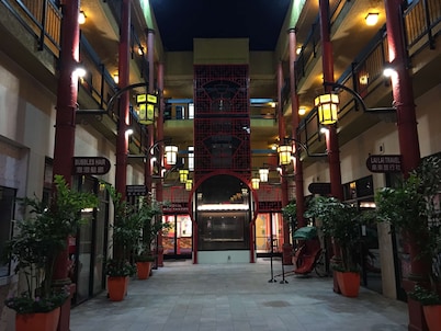 Best Western Plus Dragon Gate Inn