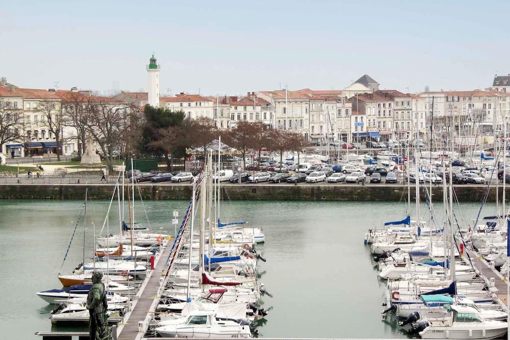 ibis La Rochelle Centre Historique Hotel