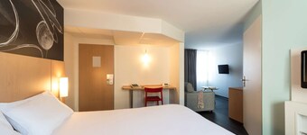 ibis La Rochelle Centre Historique Hotel
