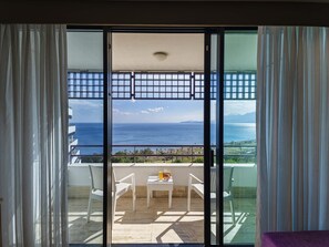 Premium bedding, minibar, in-room safe, blackout drapes - Rixos Downtown Antalya All Inclusive - The Land of Legends Access  (Antalya)