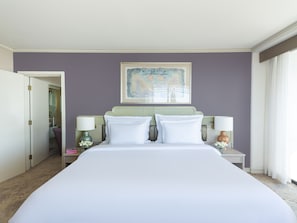 Connection Sea View Room, King Bed and Twin Beds | Premium bedding, minibar, in-room safe, blackout drapes