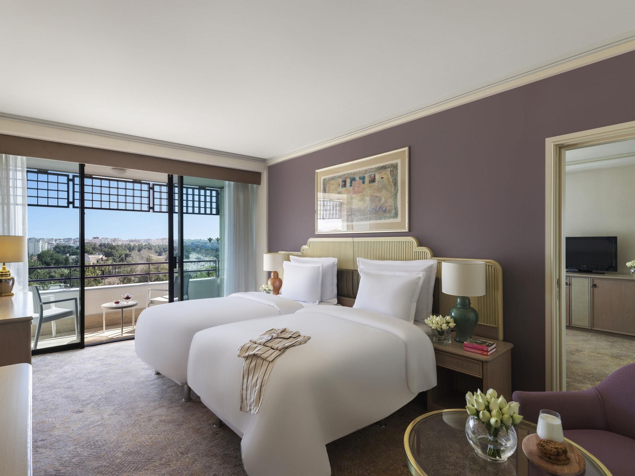 Connection Sea View Room, King Bed and Twin Beds | Premium bedding, minibar, in-room safe, blackout drapes