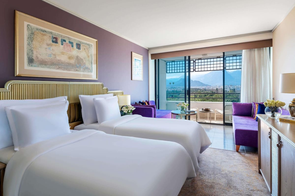 1 bedroom, premium bedding, minibar, in-room safe