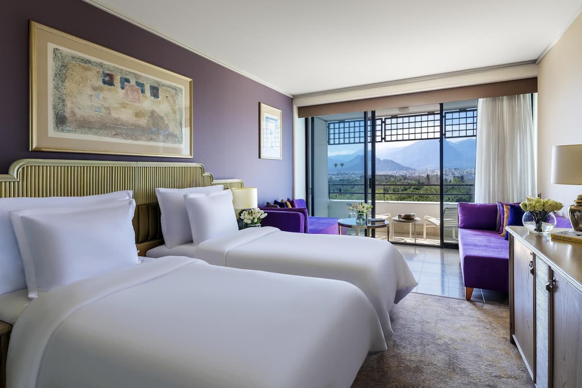 1 bedroom, premium bedding, minibar, in-room safe