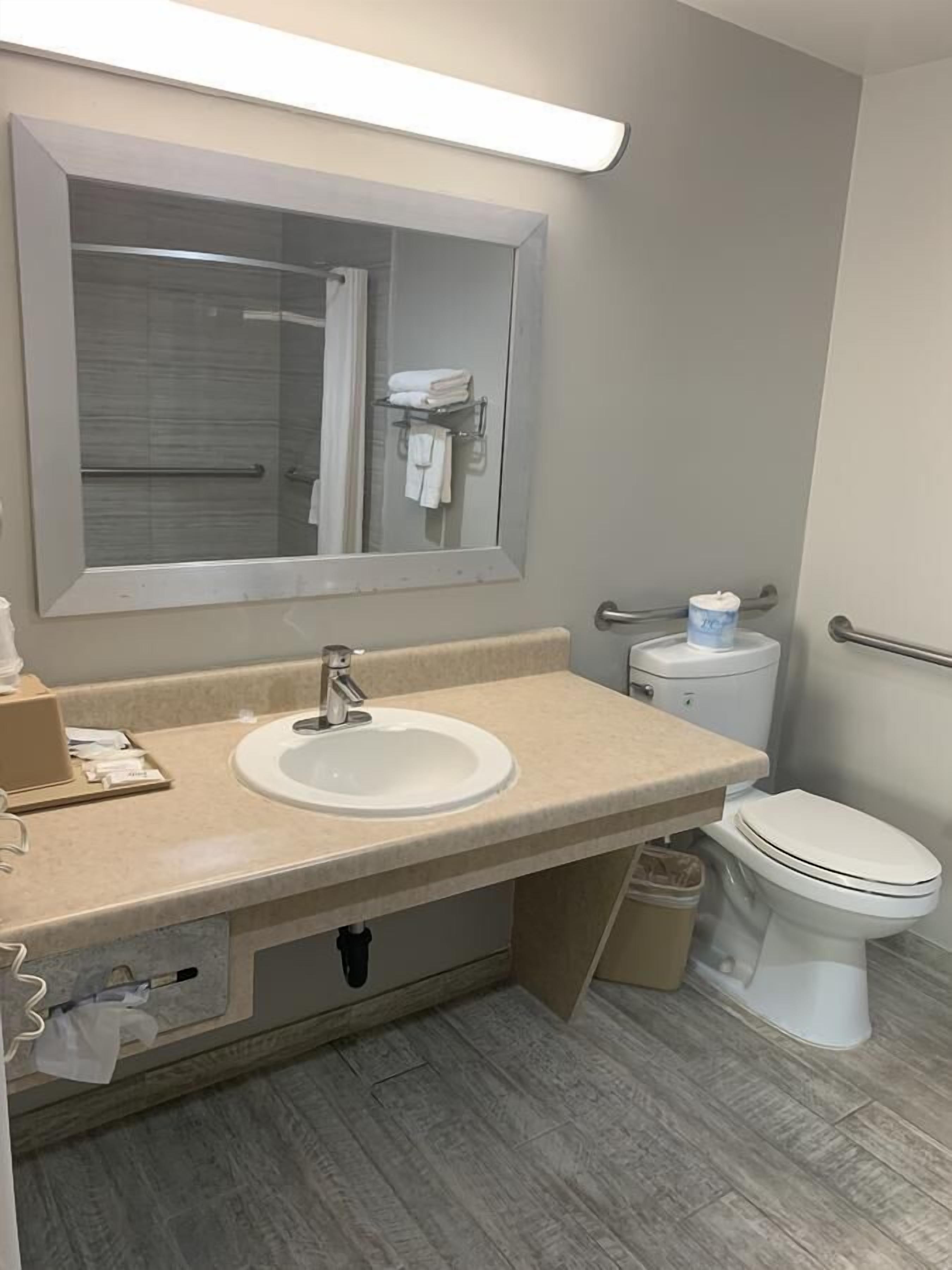 Photo - Buena Park Inn