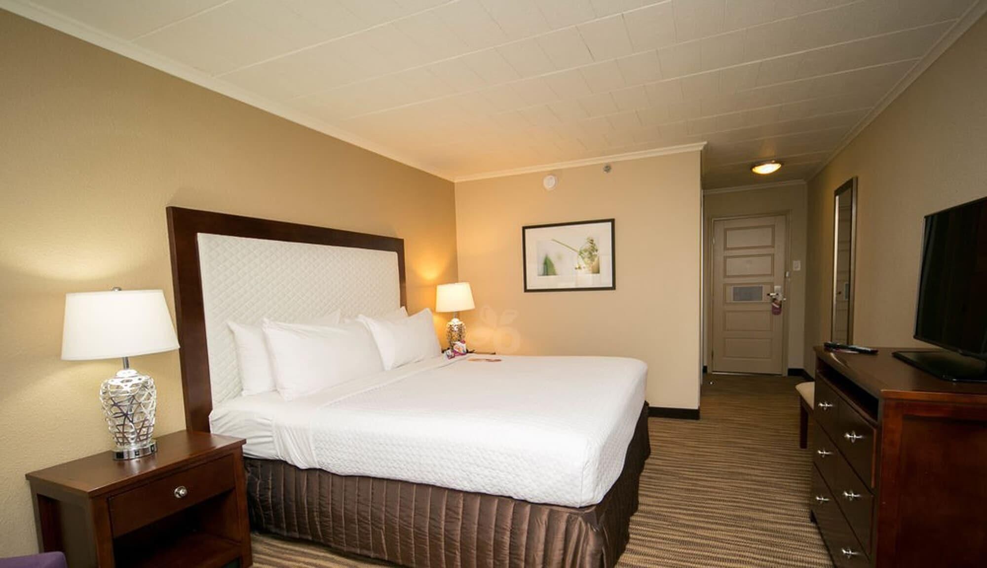 Pittsburgh Plaza Hotel, Pittsburgh: Hotel Reviews, Rooms & Prices