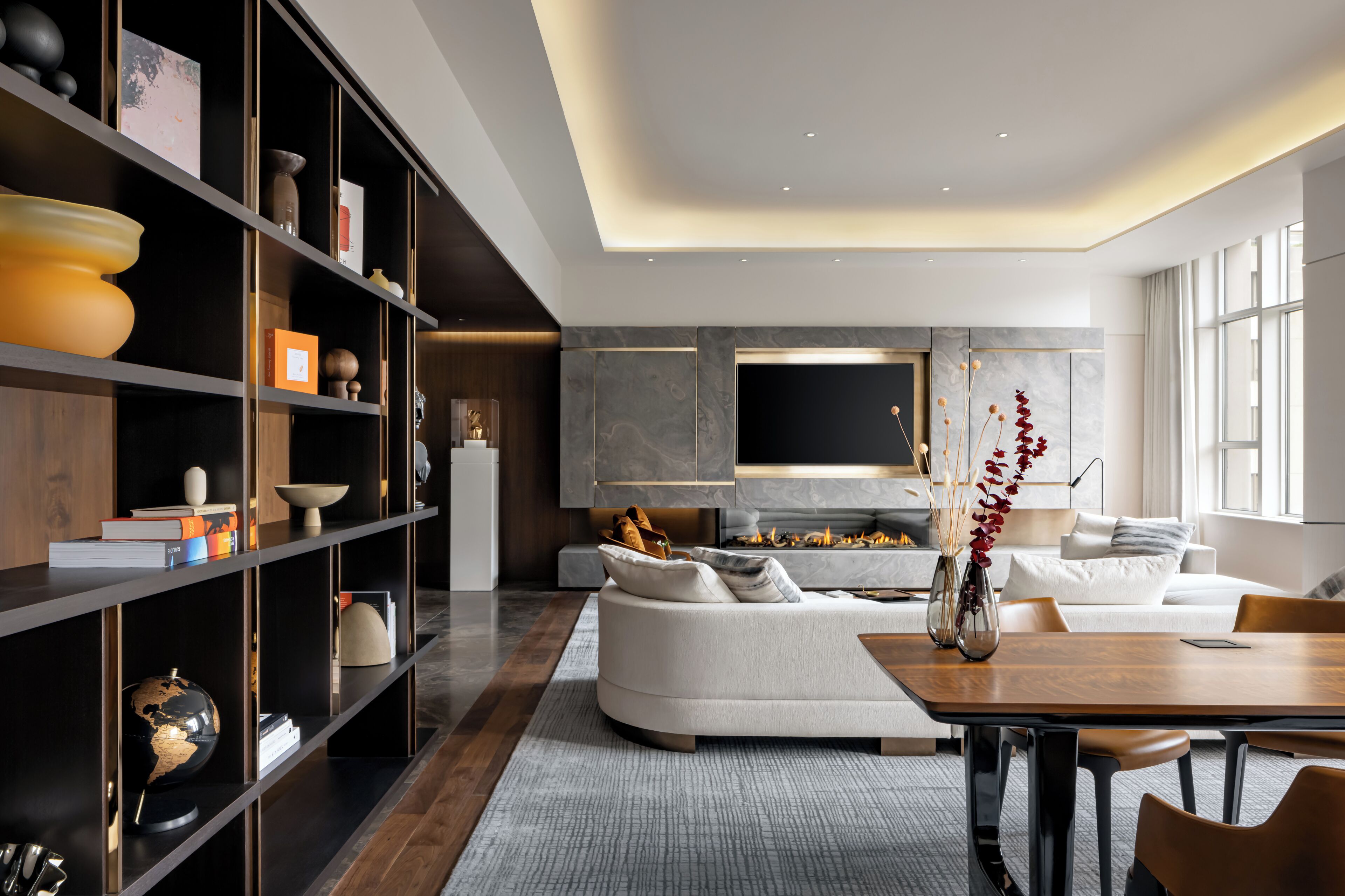 Presidential Suite | Living area | TV