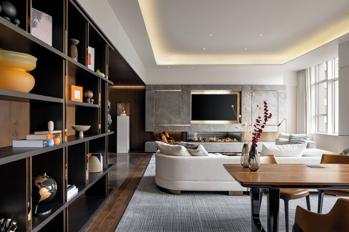 Presidential Suite | Living area | TV