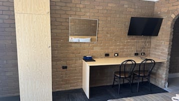 Standard Twin Room, Kitchenette (TWIN ROOM - NO PETS) | Desk, free WiFi