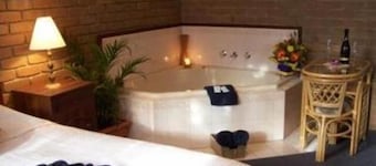 Albury Classic Motor Inn