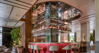 The Westin Madrid Cuzco
